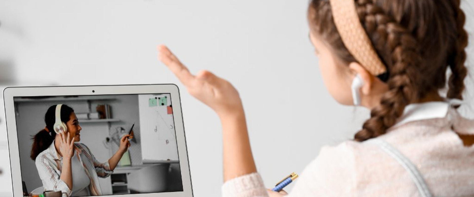 Benefits of Online Tutoring: The Advantages You Need to Know